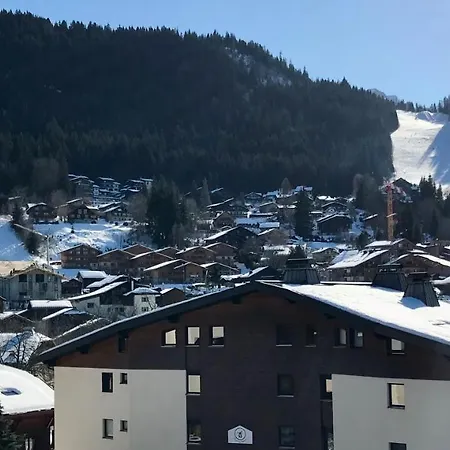 Champs Fleuris 3 Apartment *
